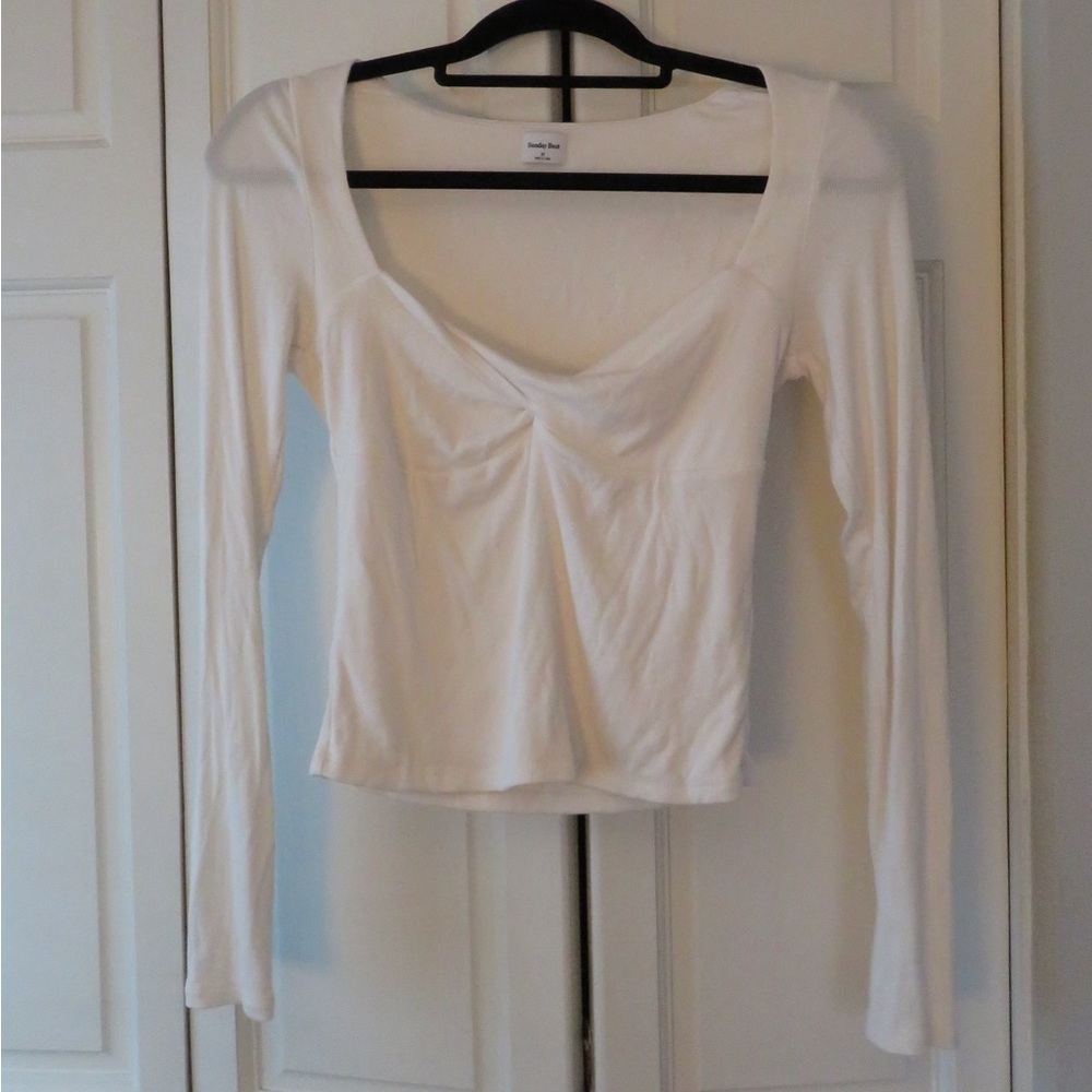 Aritzia White Long Sleeve